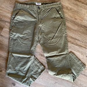 Men’s Express Army Green Chino Slim Fit